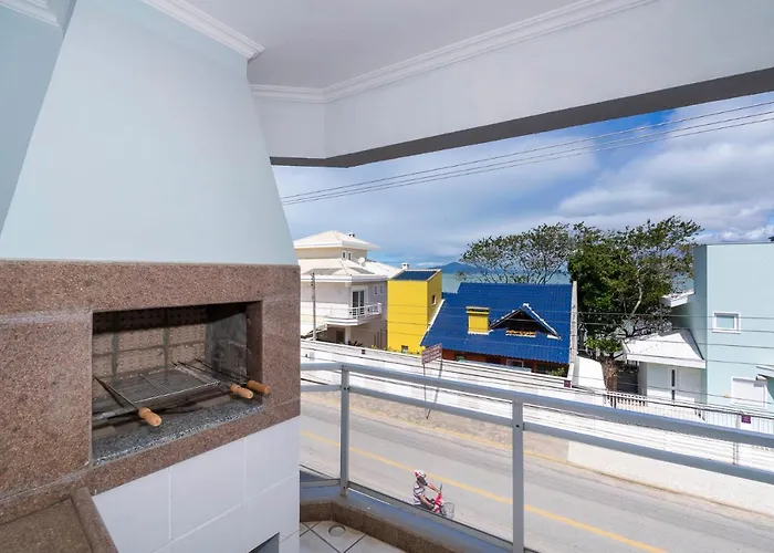 Apartamento Com Vista Mar A 30 Metros Da Praia