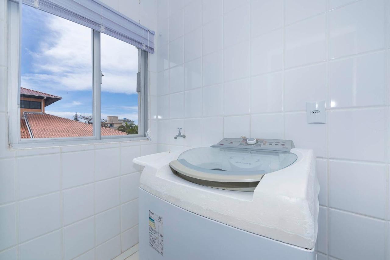 Com Vista Mar A 30 Metros Da Apartamento Bombinhas